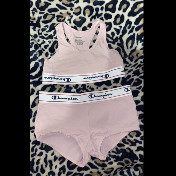 Champion Other - NWOT Champion sport bra and boy short set